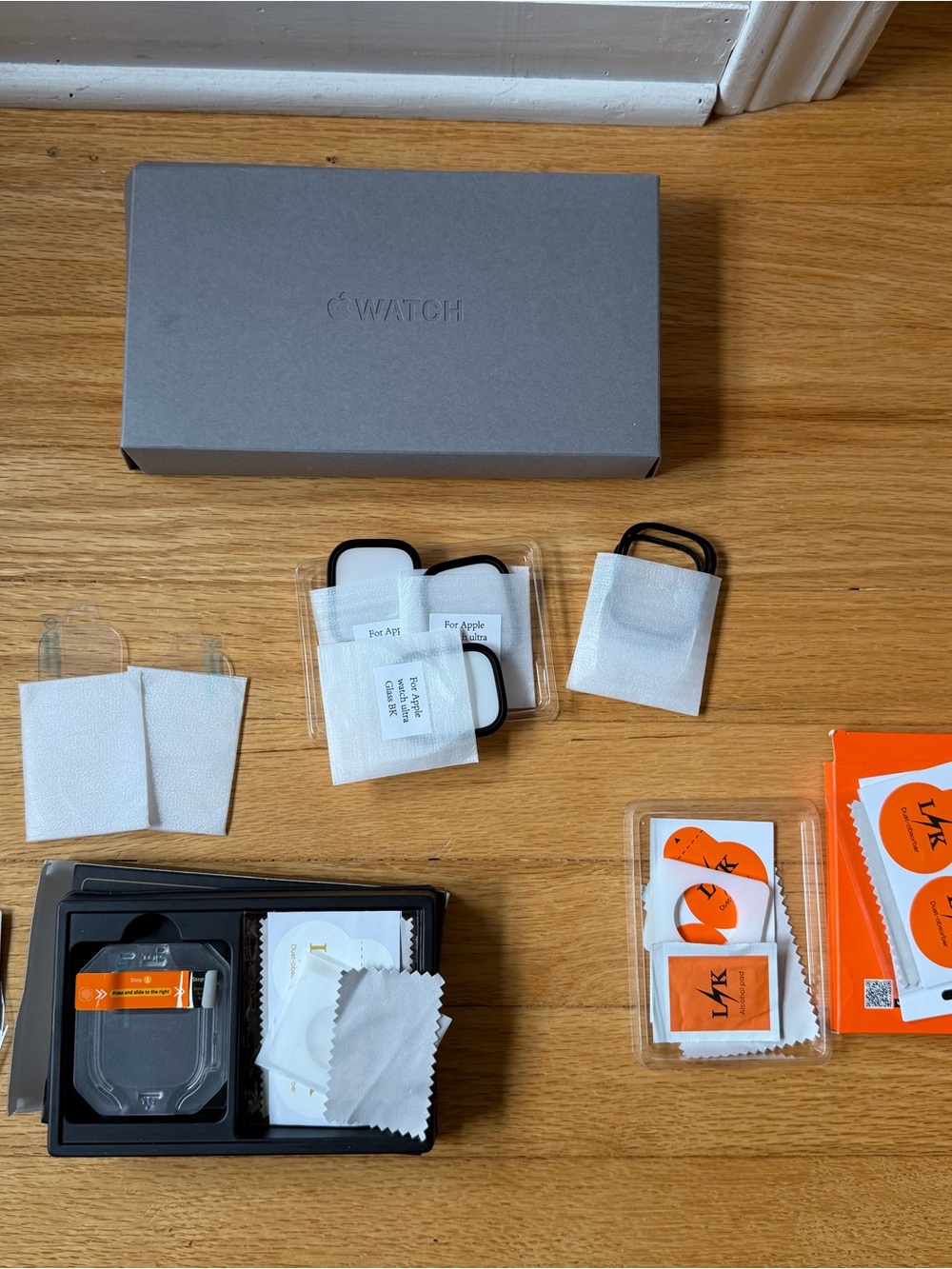 Apple Watch Ultra 3 w/ accessories- great condition